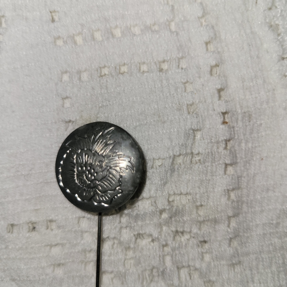 Vintage Etched Peony Botanical stick pin
